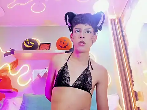 Matty Jhons online show from October 2025 02:40:01 PM