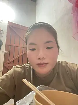 Snapshot of Beautiful-light22 chatting on October 2025 03:55:02 PM Beautiful-light22 online show from October 2025 03:55:02 PM