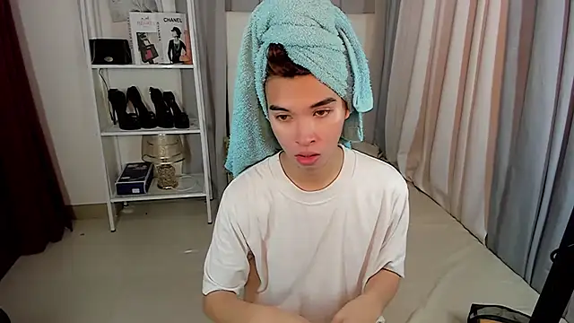 Snapshot of Yourdreamgoddess chatting on January 2026 04:34:02 PM Yourdreamgoddess online show from January 2026 04:34:02 PM