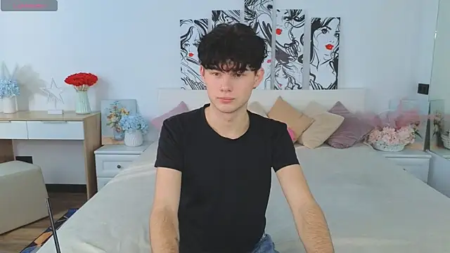 Cute Mike online show from October 2025 06:16:02 AM