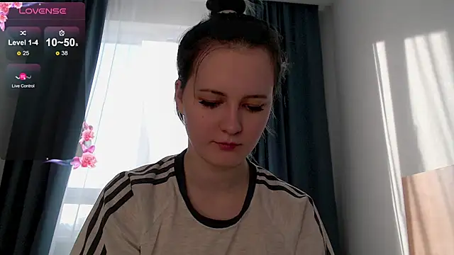 Snapshot of katlynaccerman chatting on November 2025 06:02:02 AM katlynaccerman online show from November 2025 06:02:02 AM