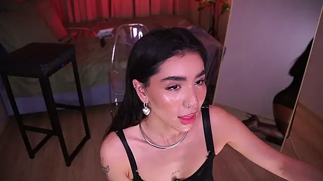 Snapshot of YokoKoko_ chatting on June 2026 05:34:01 AM YokoKoko online show from June 2026 05:34:01 AM