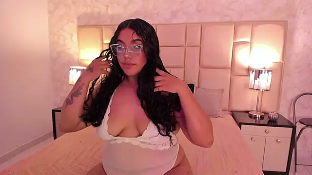 CatalinaCoopper online show from October 2025 04:56:02 AM