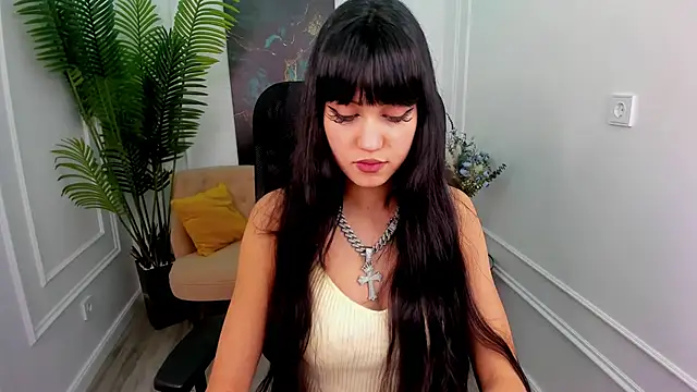 TiffanyYounge online show from January 2026 08:14:02 PM