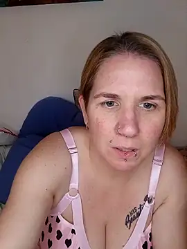 LaceyWestxx online show from December 2025 06:25:02 PM