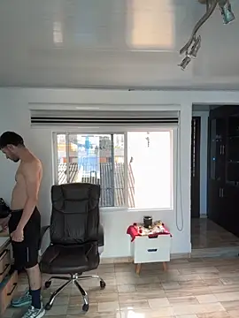 noah red online show from November 2025 01:00:02 PM