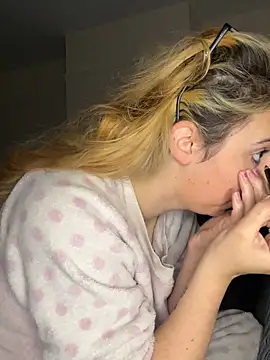 TabbyLovexox online show from November 2025 08:14:02 AM