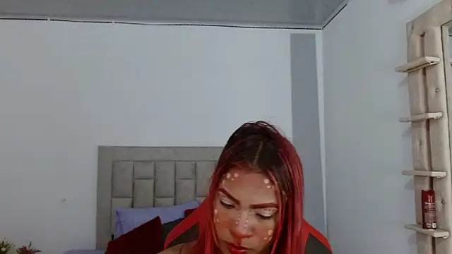 Zoe Galli online show from October 2025 09:26:02 PM