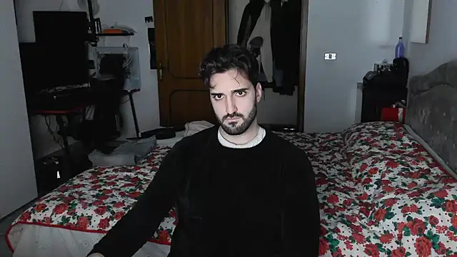 Snapshot of Al3xox02 chatting on January 2026 06:44:02 PM Al3xox02 online show from January 2026 06:44:02 PM