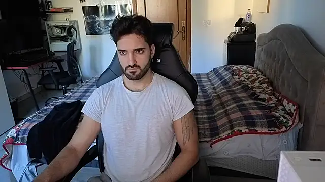 Snapshot of Al3xox02 chatting on January 2026 11:38:02 AM Al3xox02 online show from January 2026 11:38:02 AM