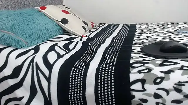 sexyboys cutex18 online show from November 2025 09:26:01 PM