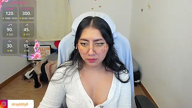 LoveLyy- online show from October 2025 09:15:01 PM