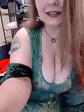 AugustRayn online show from March 2026 11:22:02 PM