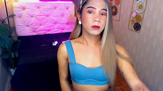 Snapshot of Seductive_nathalie chatting on October 2025 05:03:01 PM Seductive nathalie online show from October 2025 05:03:01 PM