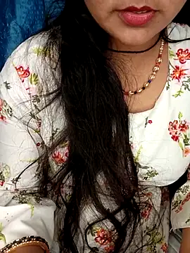 Rashmi 011 online show from May 2026 03:27:01 PM