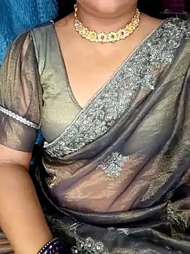 Rashmi 011 online show from May 2026 11:43:02 PM