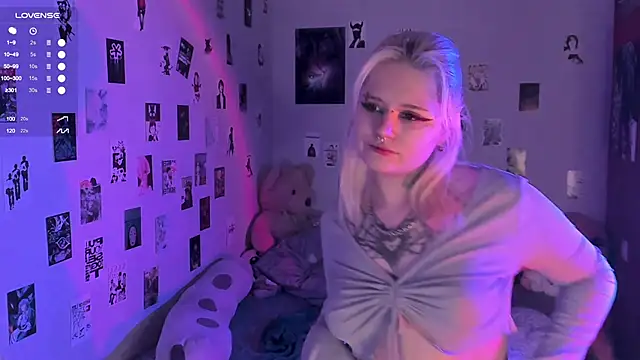 Snapshot of bixxxiz chatting on November 2025 11:56:01 AM bixxxiz online show from November 2025 11:56:01 AM