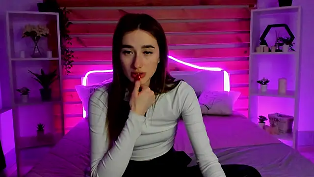 Olivia Grantt online show from November 2025 01:06:01 AM