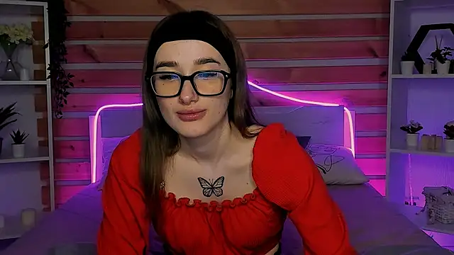 Olivia Grantt online show from November 2025 01:08:02 AM