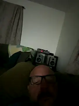 Snapshot of smkbustr chatting on October 2025 07:06:02 AM smkbustr online show from October 2025 07:06:02 AM