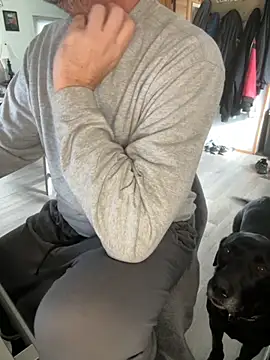 Snapshot of smkbustr chatting on November 2025 05:56:02 PM smkbustr online show from November 2025 05:56:02 PM