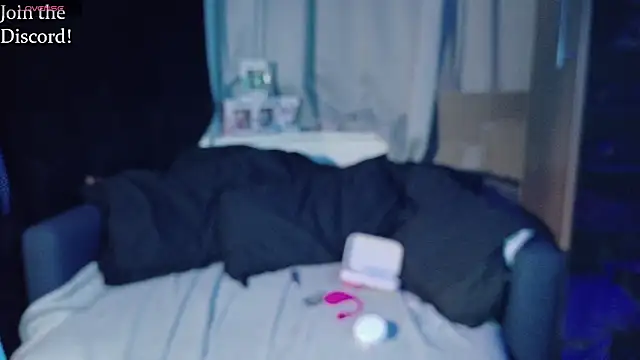 venusflytrapped online show from February 2026 03:45:02 AM