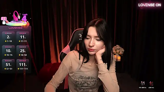 Snapshot of Trix_Void chatting on October 2025 10:08:02 AM Trix Void online show from October 2025 10:08:02 AM