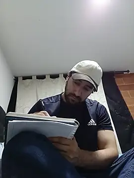 coolfriki online show from June 2026 11:09:02 PM