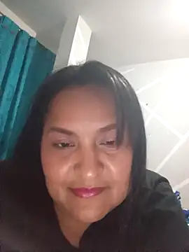 Snapshot of lucia00xx chatting on November 2025 01:52:02 AM lucia00xx online show from November 2025 01:52:02 AM