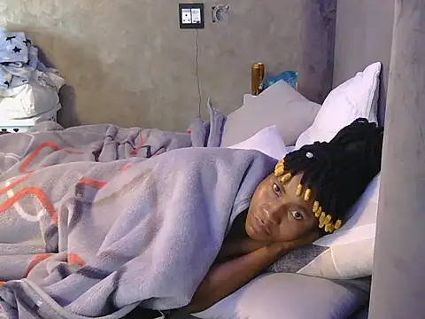 petite queenx online show from October 2025 05:07:02 AM