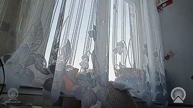 Snapshot of Melorini chatting on February 2026 02:50:02 AM Melorini online show from February 2026 02:50:02 AM