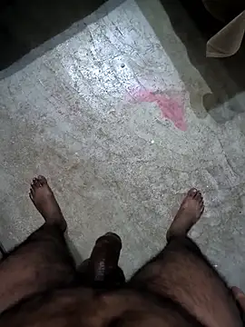 Bull For Cuckold Realmeet online show from December 2025 05:09:01 PM