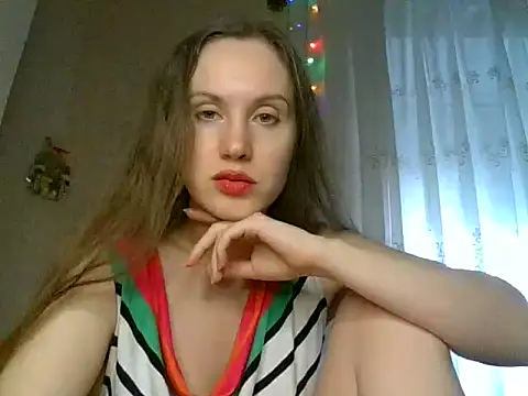 Lynirina online show from April 2026 03:21:01 AM