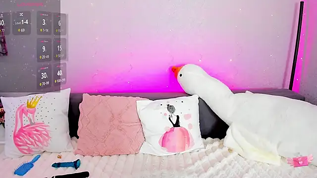 Evarey  online show from April 2026 05:18:02 AM