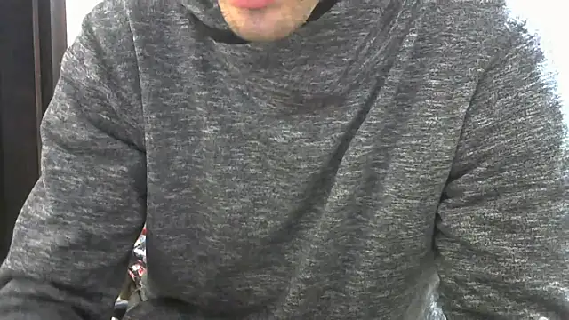 Snapshot of MakabulaAndrey chatting on October 2025 01:54:01 PM MakabulaAndrey online show from October 2025 01:54:01 PM