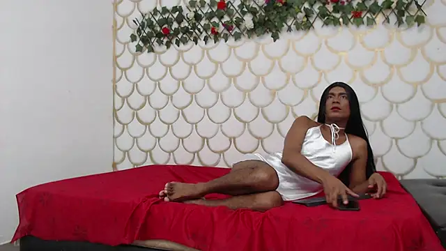 nahomy smiith online show from March 2026 05:13:01 AM