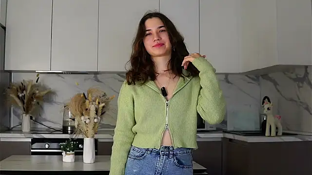 AmmieGerber online show from October 2025 01:16:02 AM