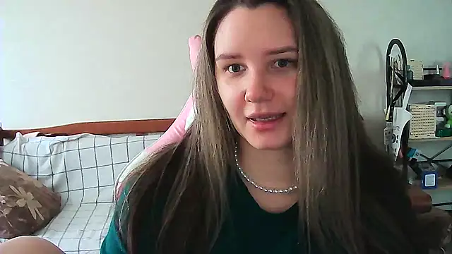 Snapshot of Caymira chatting on February 2026 05:44:01 AM Caymira online show from February 2026 05:44:01 AM