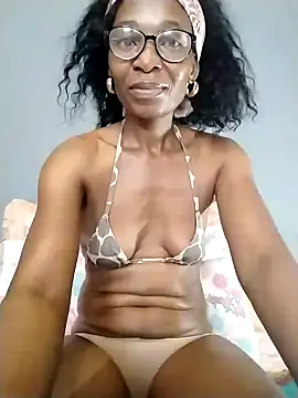 Snapshot of NaughtyCouga chatting on November 2025 05:20:01 AM NaughtyCouga online show from November 2025 05:20:01 AM