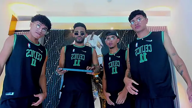 Snapshot of _Gods_of_Olympus_ chatting on October 2025 04:24:02 AM Gods of Olympus online show from October 2025 04:24:02 AM