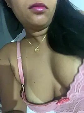 Brunamorenago online show from March 2026 11:59:01 AM