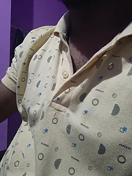 Snapshot of Y0ur_Slave chatting on January 2026 05:37:01 PM Y0ur Slave online show from January 2026 05:37:01 PM