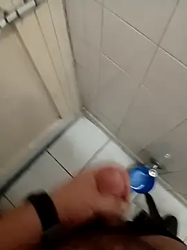 herz19033 online show from October 2025 08:45:02 AM