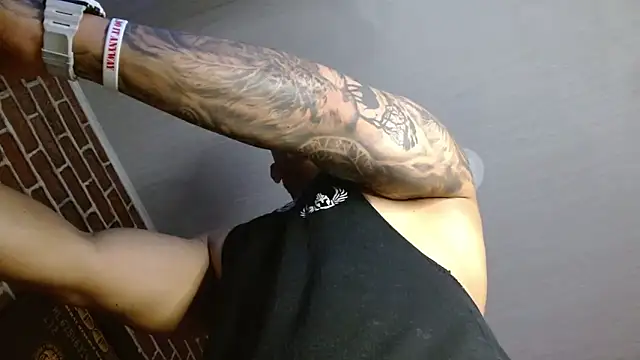 jordan bigcock  online show from May 2026 02:19:02 AM