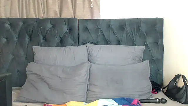 Snapshot of MissLola026 chatting on July 2026 02:58:02 AM MissLola026 online show from July 2026 02:58:02 AM