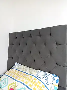 Snapshot of Queen_sofya chatting on October 2025 07:25:02 PM Queen sofya online show from October 2025 07:25:02 PM