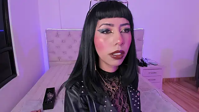 Nina fox 0691 online show from May 2026 03:17:01 PM