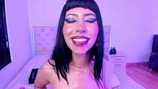 Nina fox 0691 online show from May 2026 12:18:01 AM