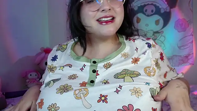 Martinaa perezz online show from October 2025 12:10:02 AM