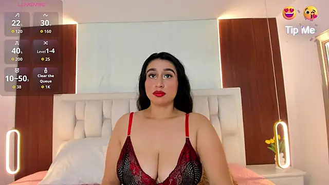 Amara18   online show from May 2026 07:55:02 PM